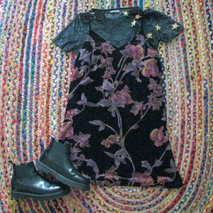 NWT Gianni Bini Velvet Floral Slip Dress